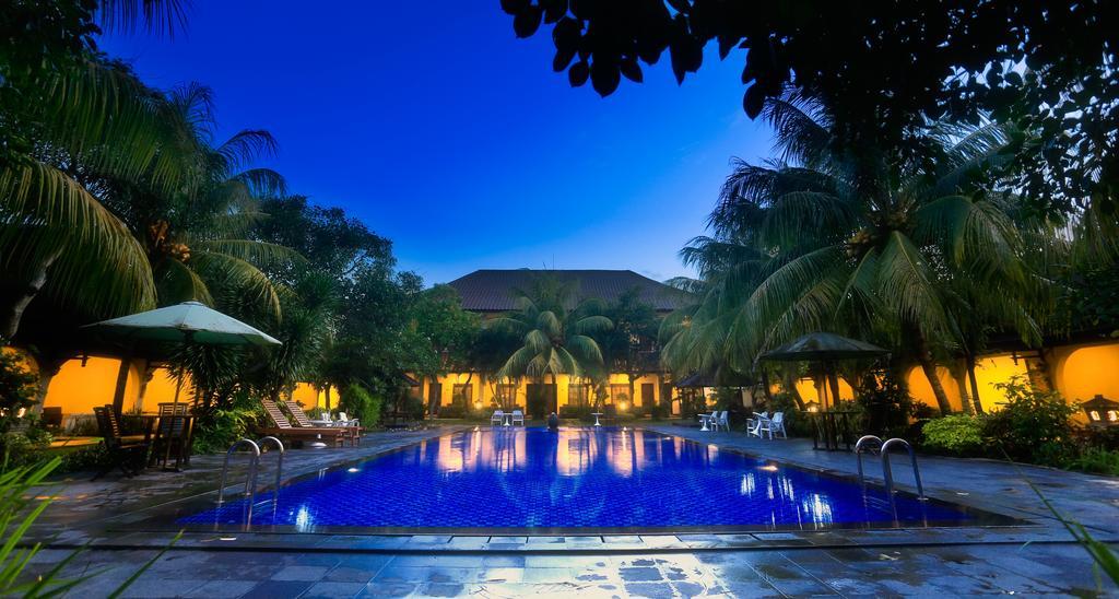 Lombok Garden Hotel Mataram Luaran gambar