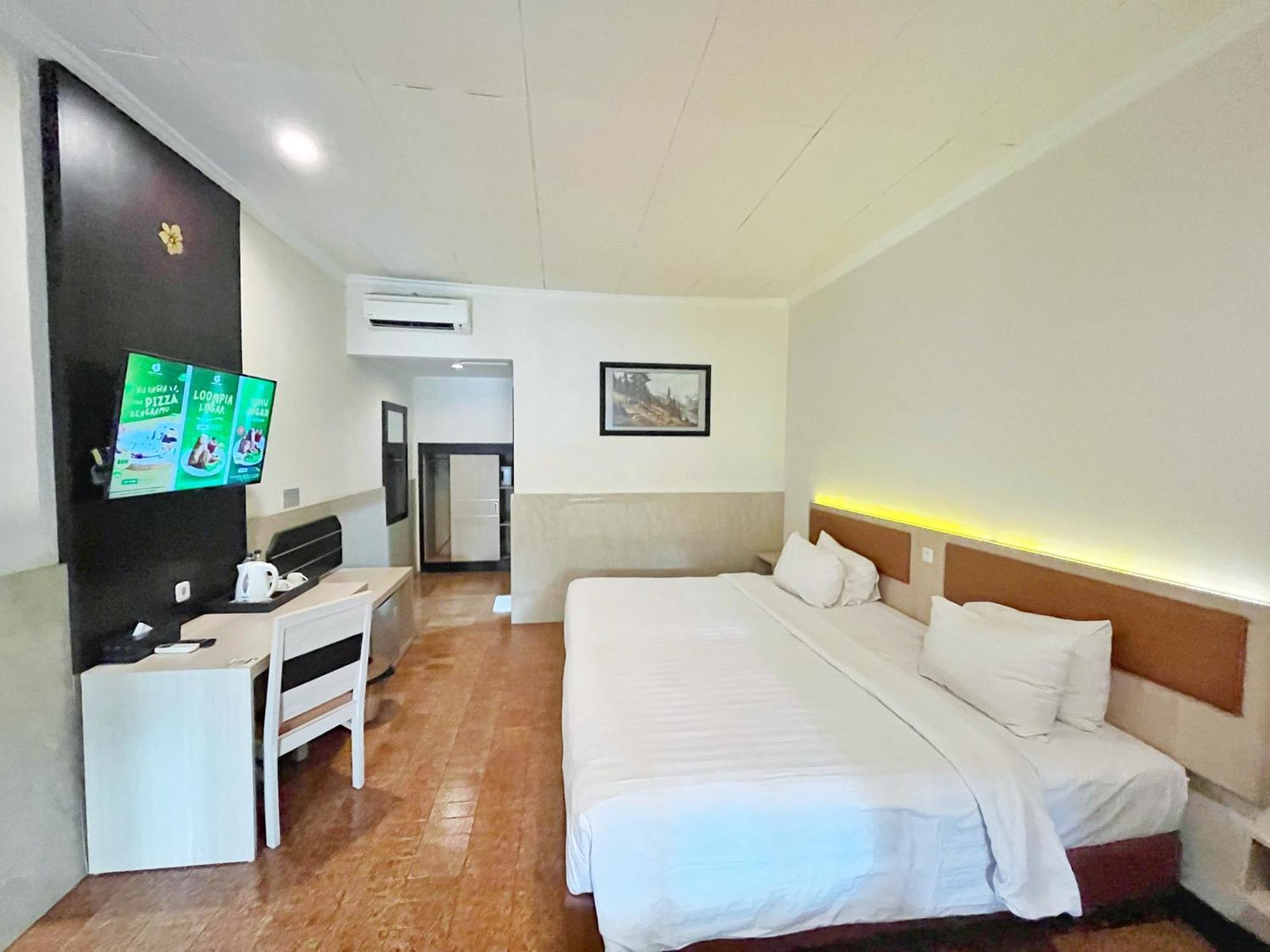 Lombok Garden Hotel Mataram Luaran gambar