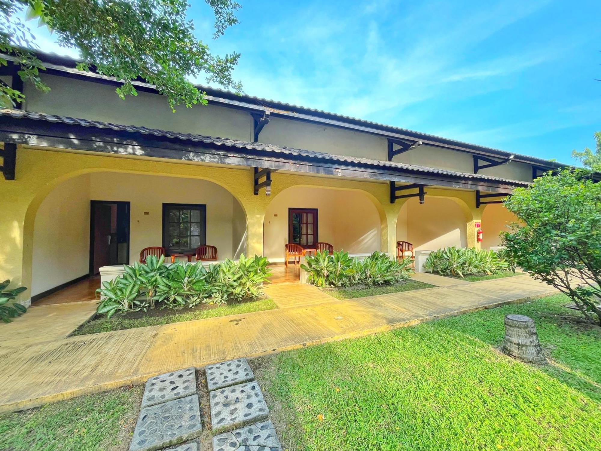 Lombok Garden Hotel Mataram Luaran gambar