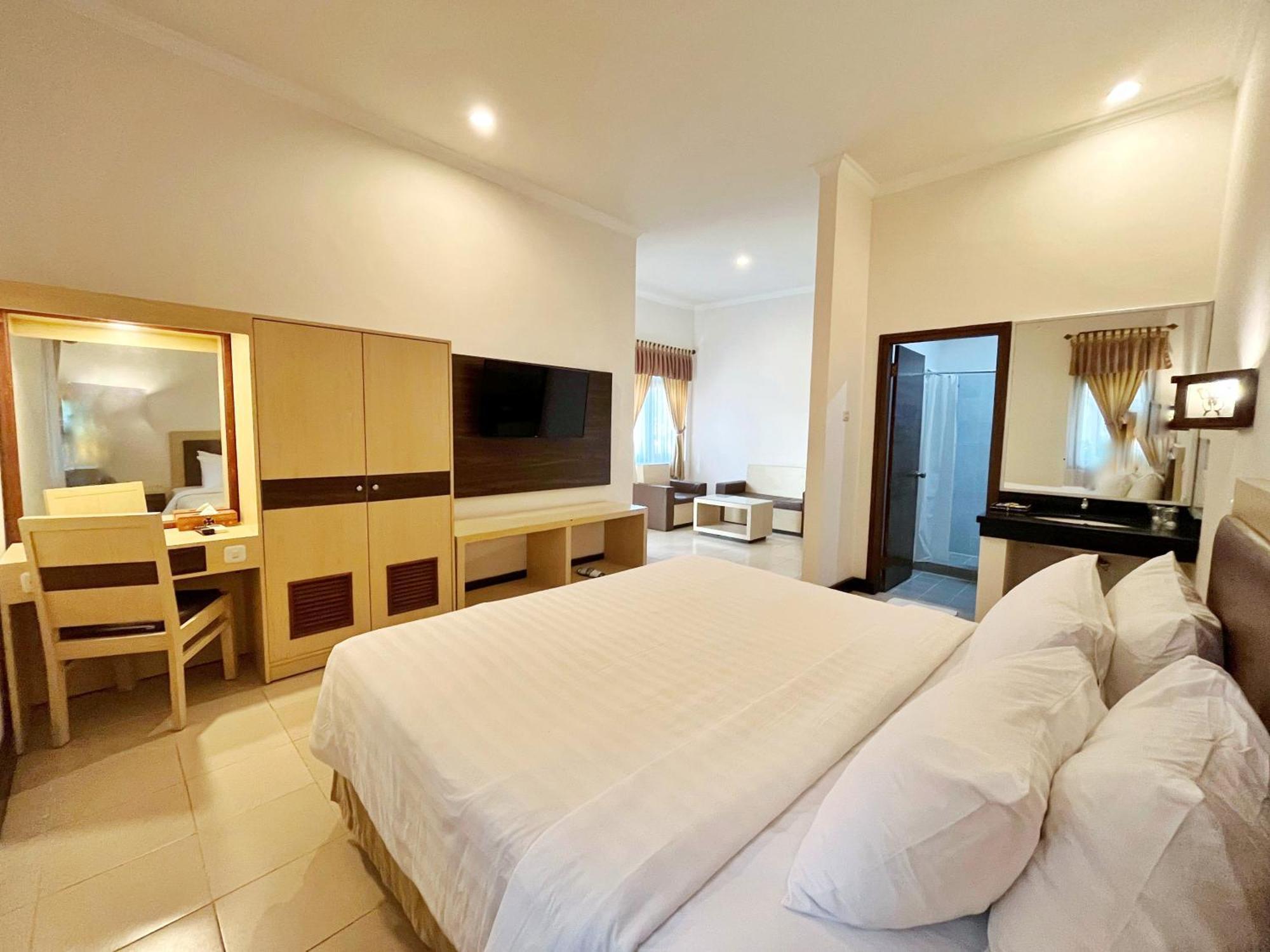 Lombok Garden Hotel Mataram Luaran gambar